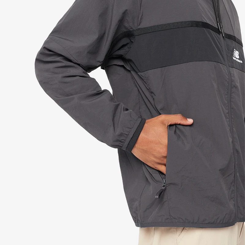 New Balance Athletics Amplified Windbreaker