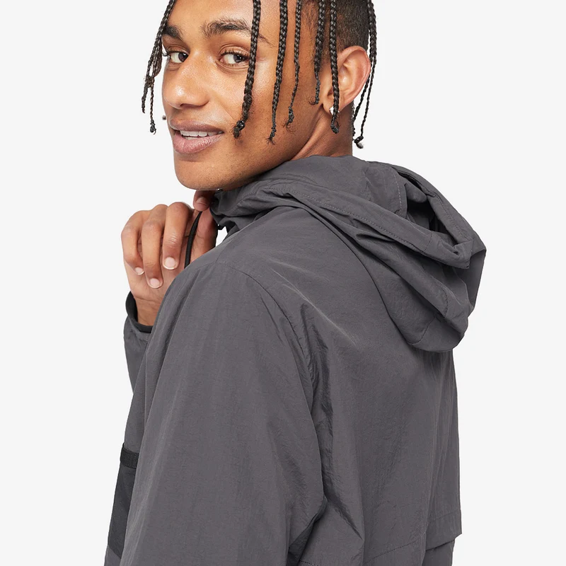 New Balance Athletics Amplified Windbreaker