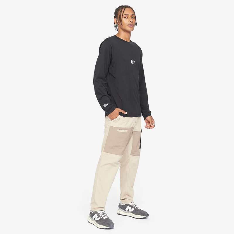 T-Shirt New Balance Essentials Long Sleeve Graphic