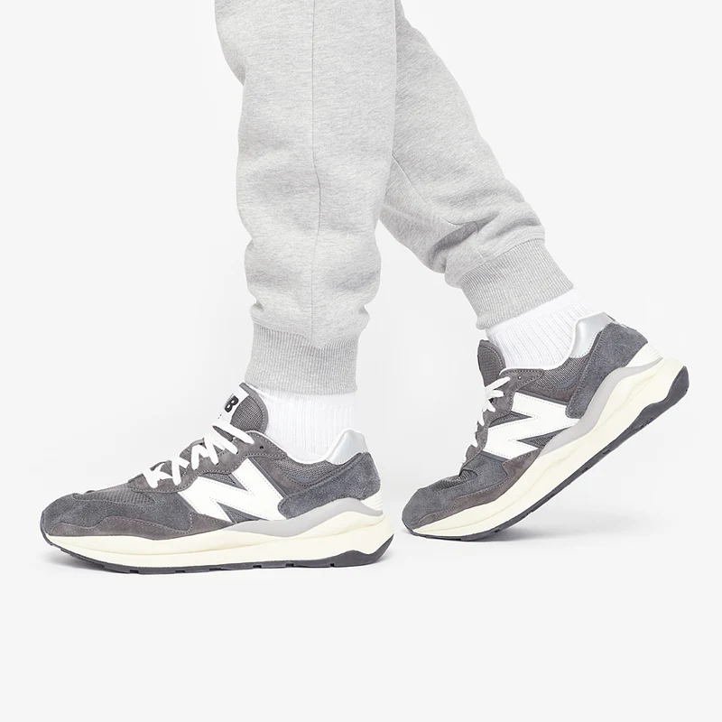 New Balance Small Logo Pants