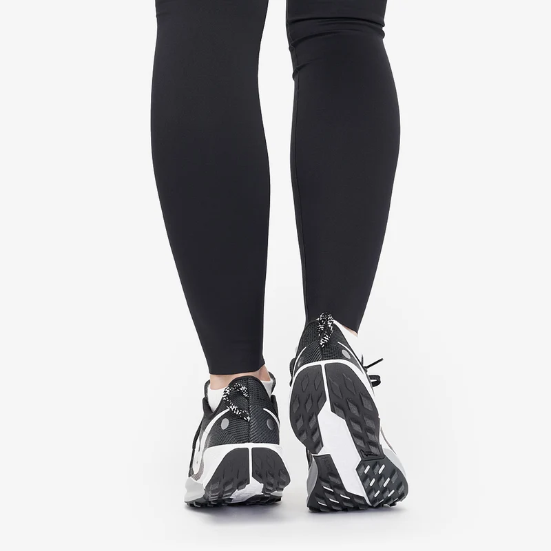 Nike Legging taille mi