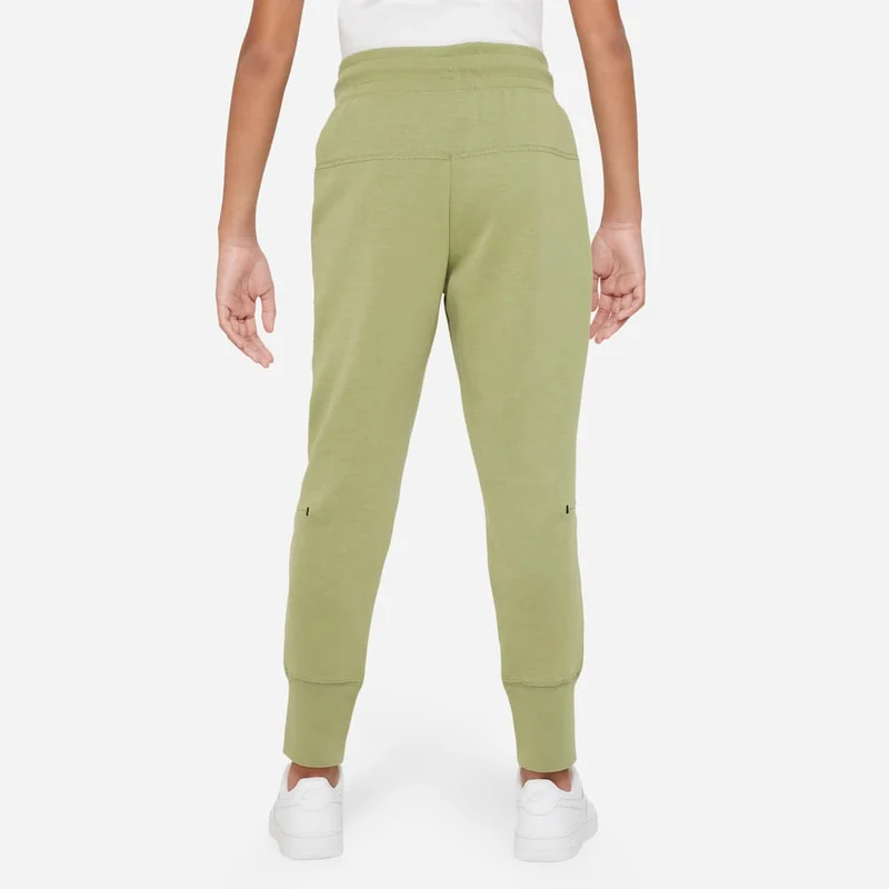 Nike Sportswear Older Kids Tech Fleece Pants (8-15Y)