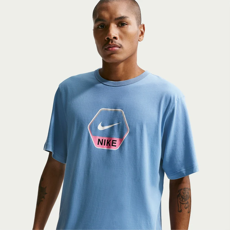 Nike Sportswear Graphic T-Shirt