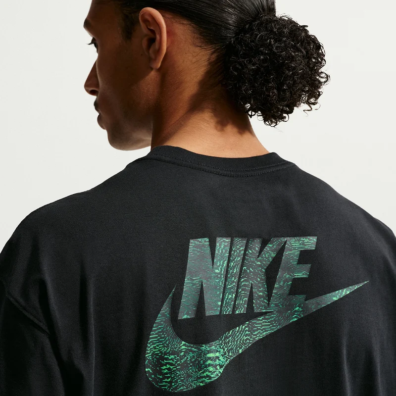 Nike Sportswear Loose Celebrate T-Shirt