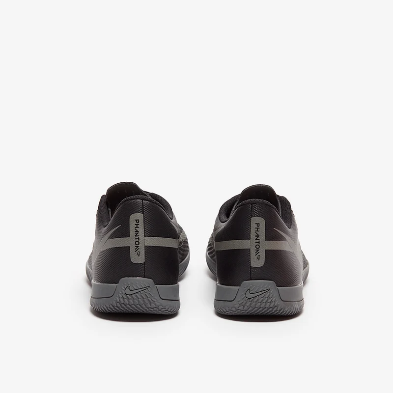 Nike Phantom GT II Club IC