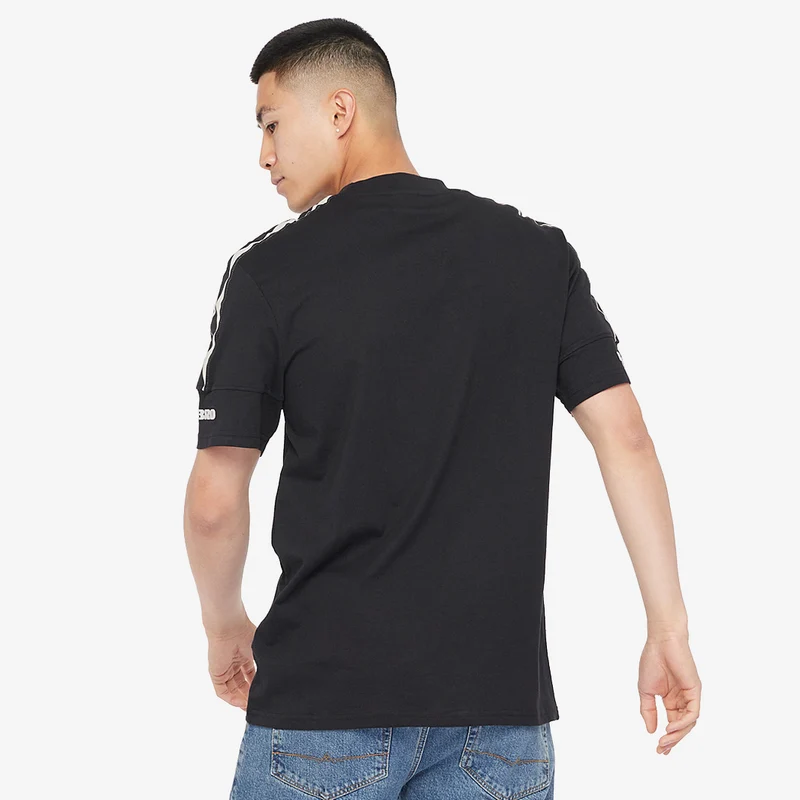 T-shirt à Bandes Col Rond Umbro Diamond