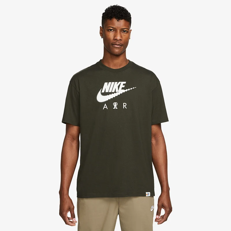 Nike Tee