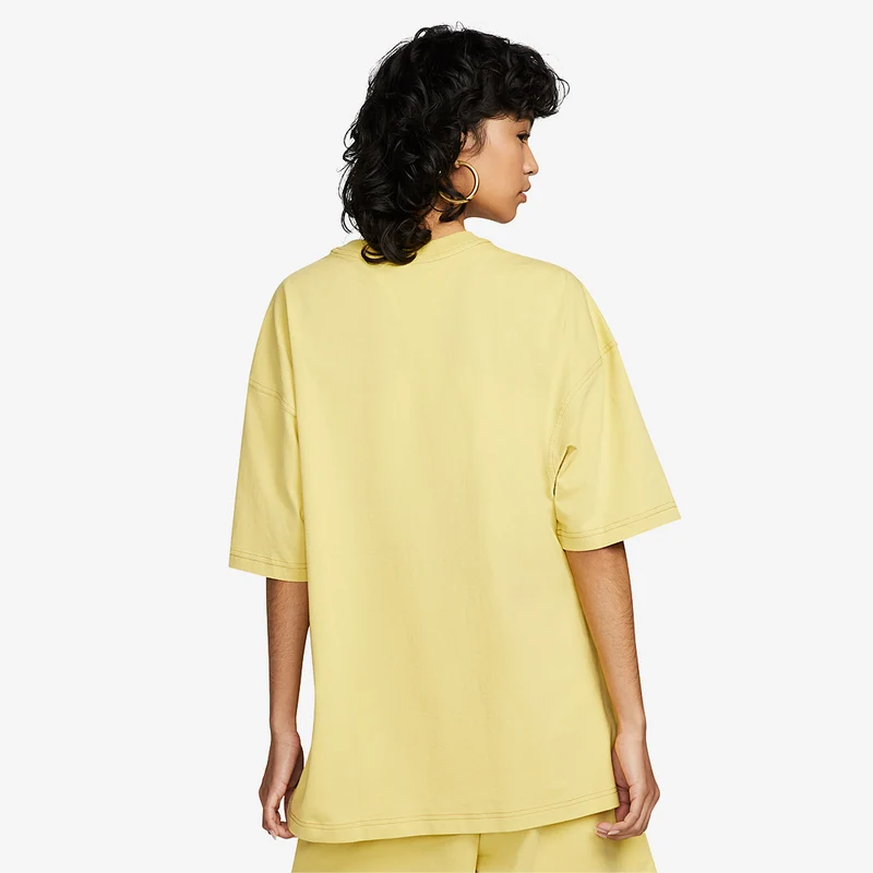 Nike Sportswear Womens Swoosh Short-Sleeve Top