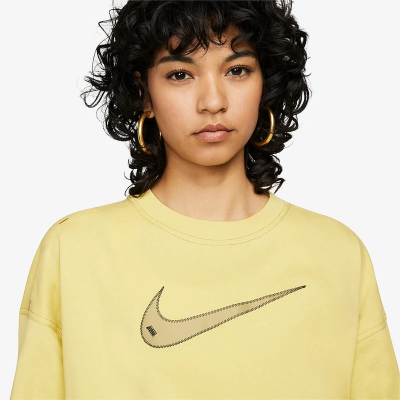 Nike Sportswear Womens Swoosh Short-Sleeve Top
