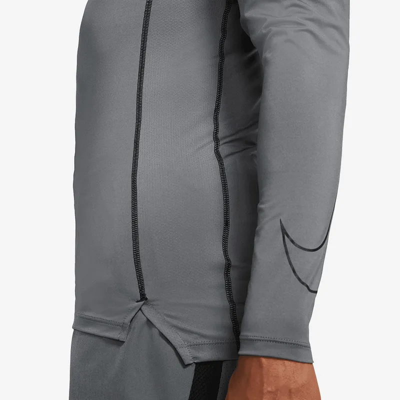 Nike Pro Dri-FIT Tight Fit LS Top