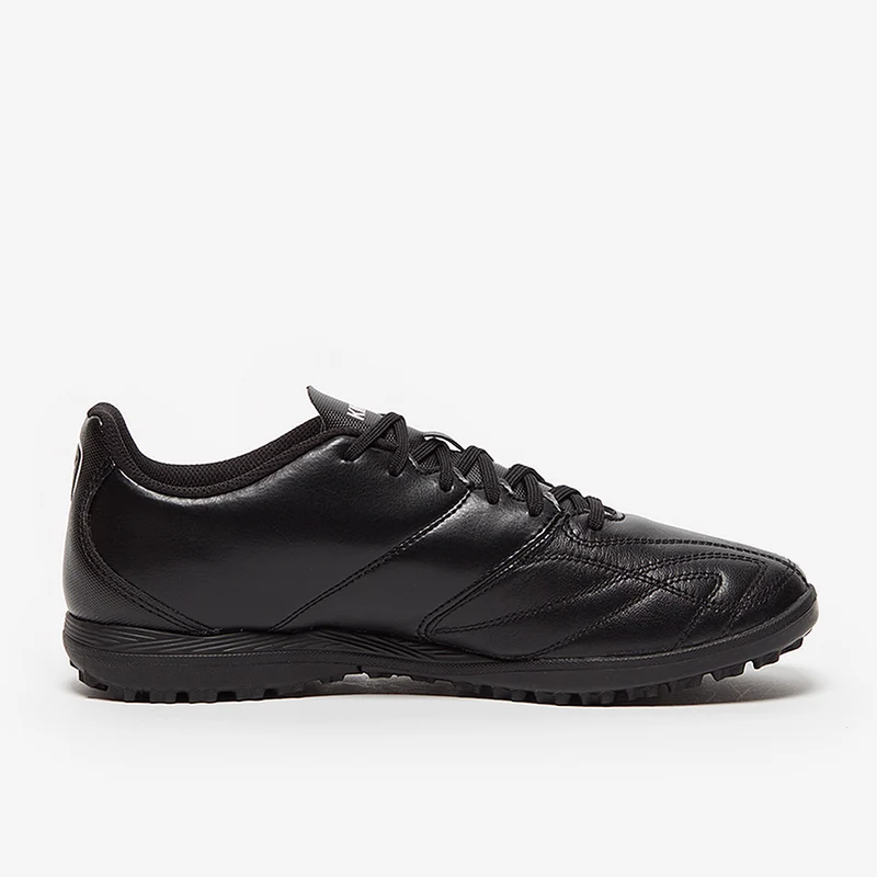 PUMA King Hero 21 TT