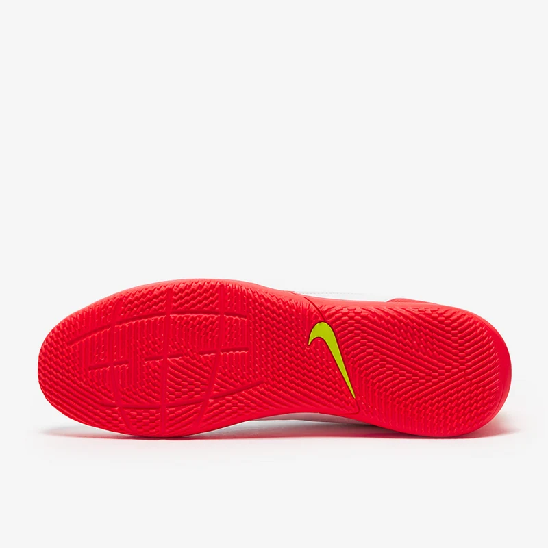 Nike Tiempo Legend IX Club IC