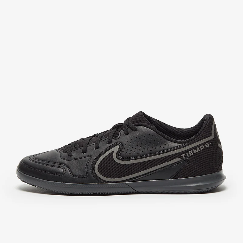 Nike Legend IX Club IC