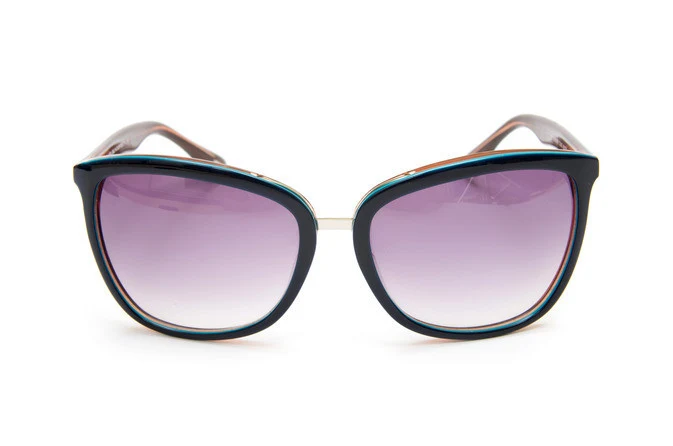 Black Sunglasses - Horizontal Tabs