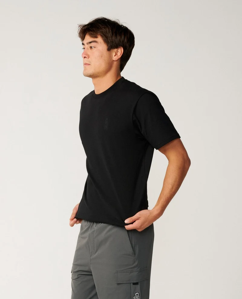 Search Series Vaporcool Embroid Relaxed Tee