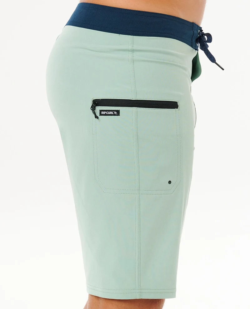 Mirage Core 20" Boardshort