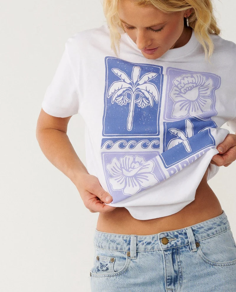 Bossa Nova Relaxed Tee