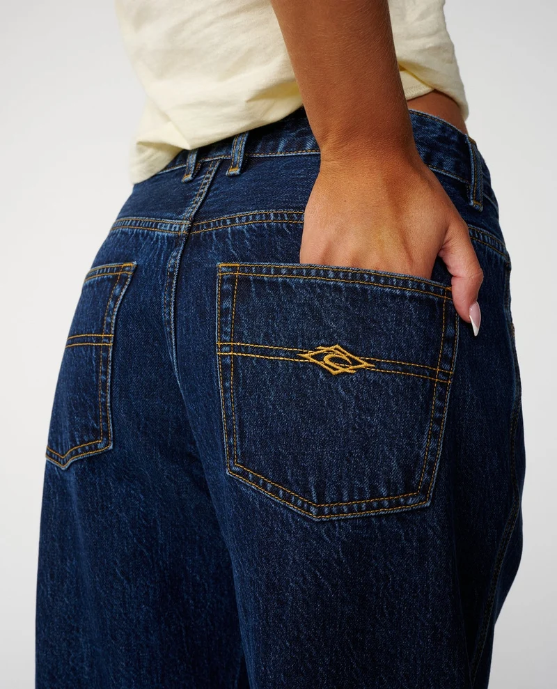 Stephanie Gilmore Relaxed Jean